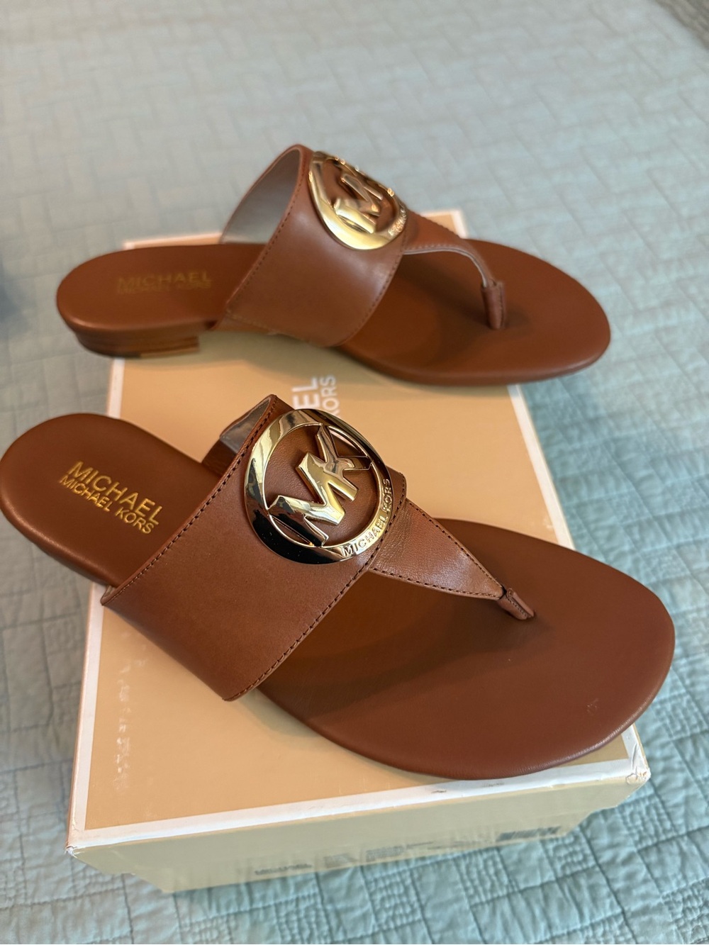 Michael Kors Brown Leather MK Logo Thong Sandals with Gold Hardware - Picture 2 of 4